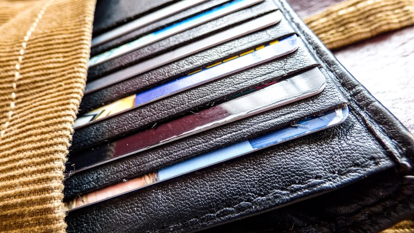 Tether Leads Mural's $15M Series A for Agent Payments